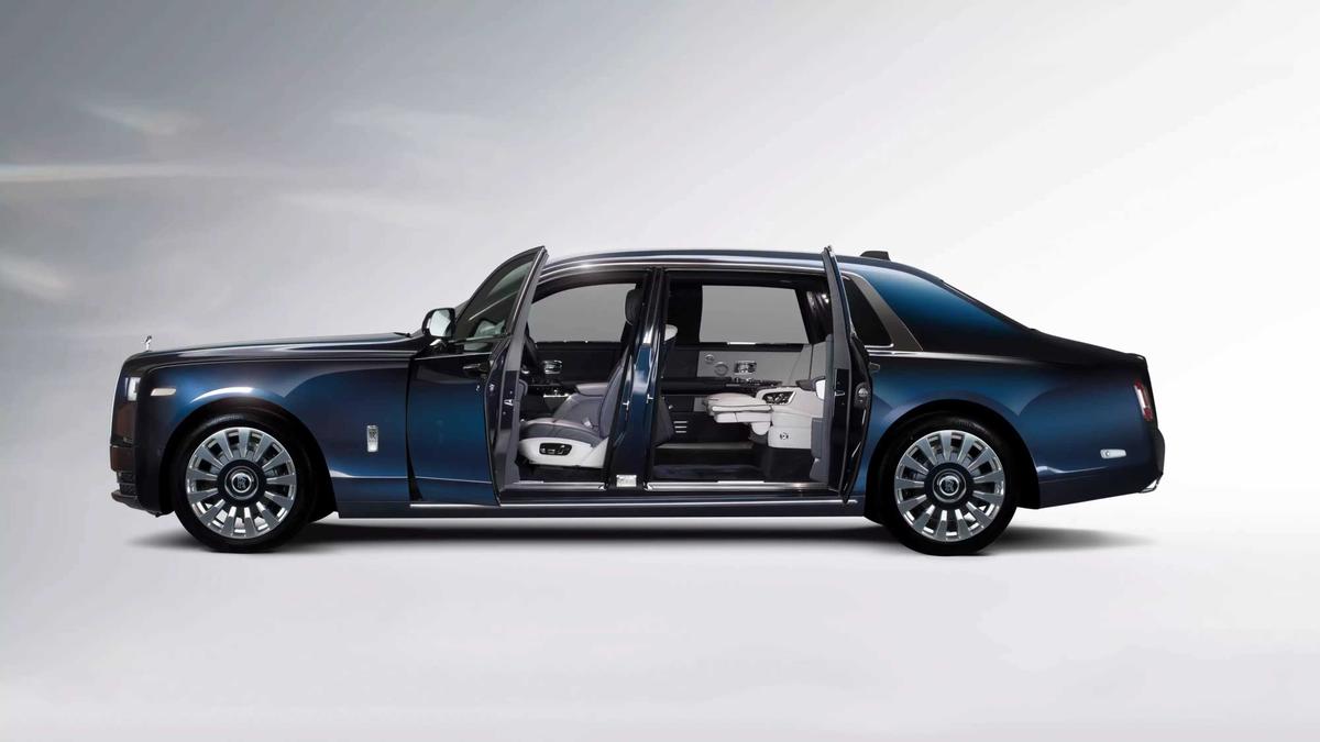 Rolls Royce Phantom 8: Giá bán & Thông số 2023