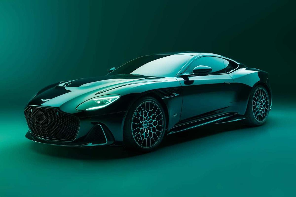 Aston Martin DB GT 2024 ra mắt thế hệ cực hot trong tháng 5 này